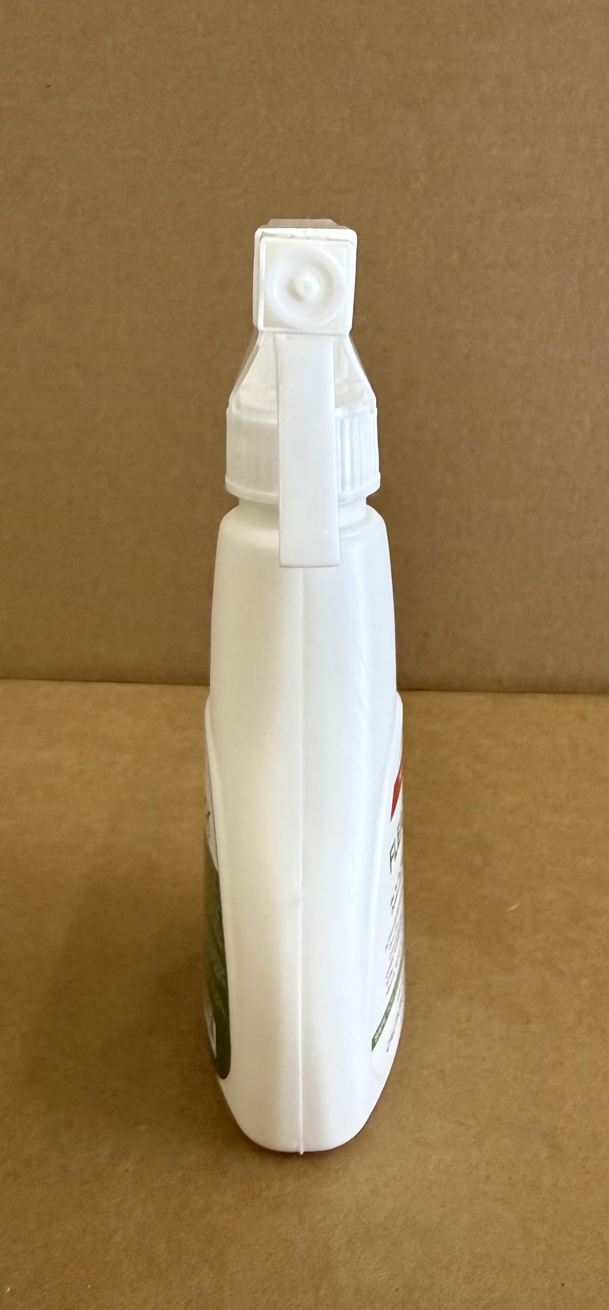 All Natural Flea and Tick Spray 8 oz U30204